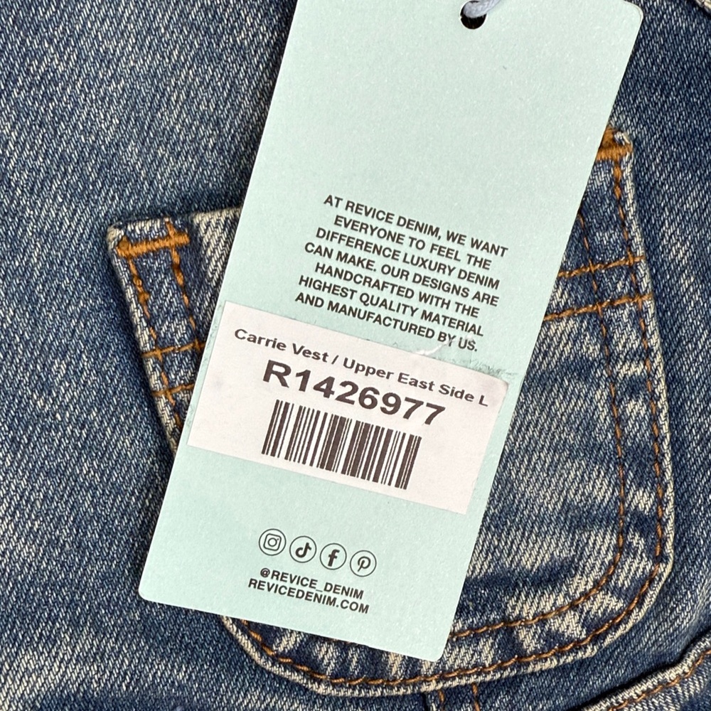 SOLD OUT! REVICE Upper East Side Denim Blue Carrie Vest Halter Crop Top Large - Picture 9 of 9